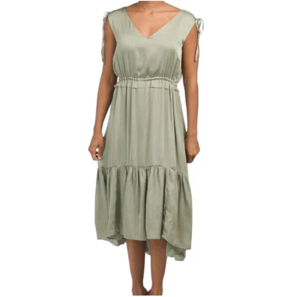 T Tahari Green Airflow Tiered High-Low Dress - Size Large